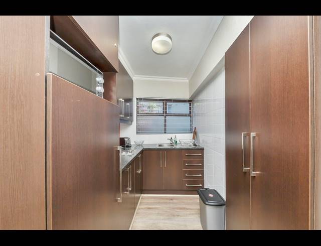 0.5 BEDROOM APARTMENT TO LET IN GREEN POINT